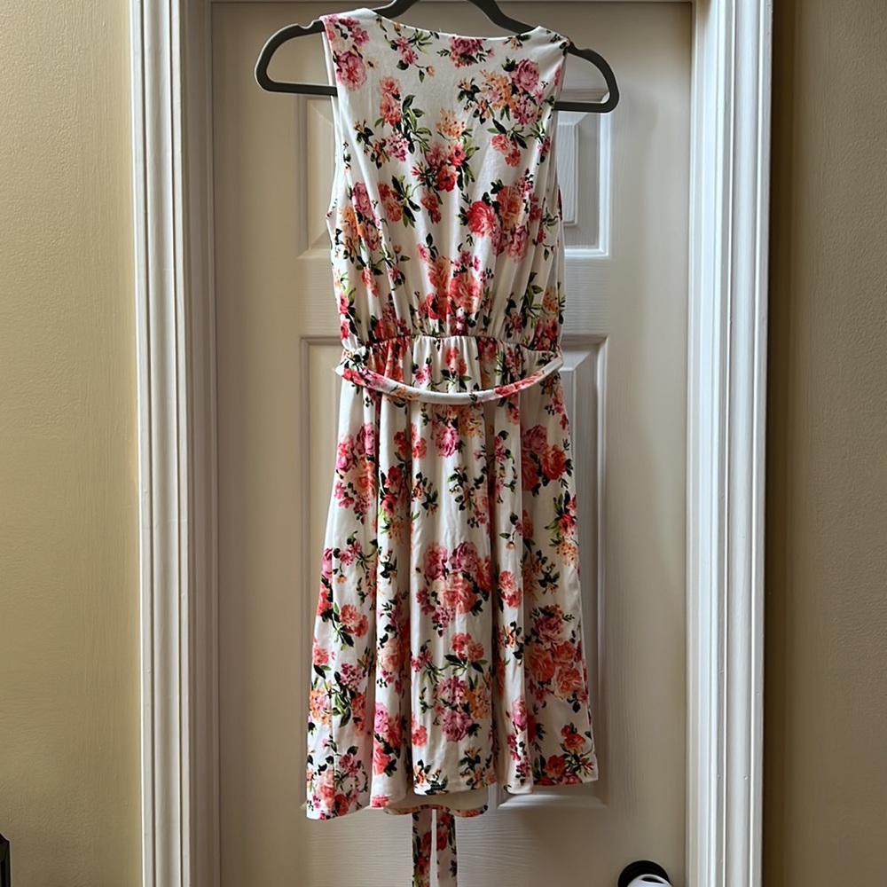 Pinkblush Floral Maternity Dress - Picture 5 of 5